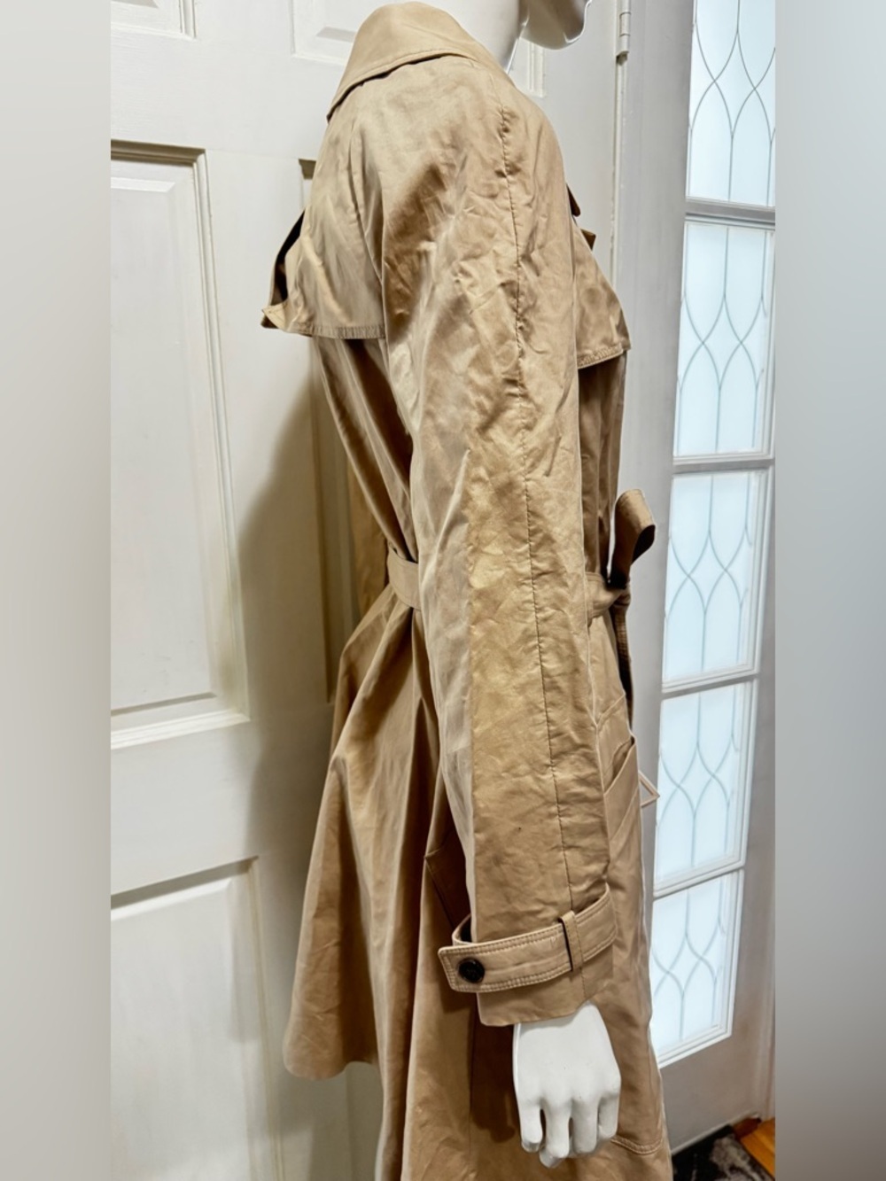 Tory Burch Womens Trench Coat Beige Collared Long Sleeve Buckle Size 6 - Picture 4 of 14
